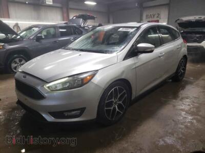 2017 Ford FOCUS SEL, серебристый — VIN 1FADP3M25HL346572, Copart
