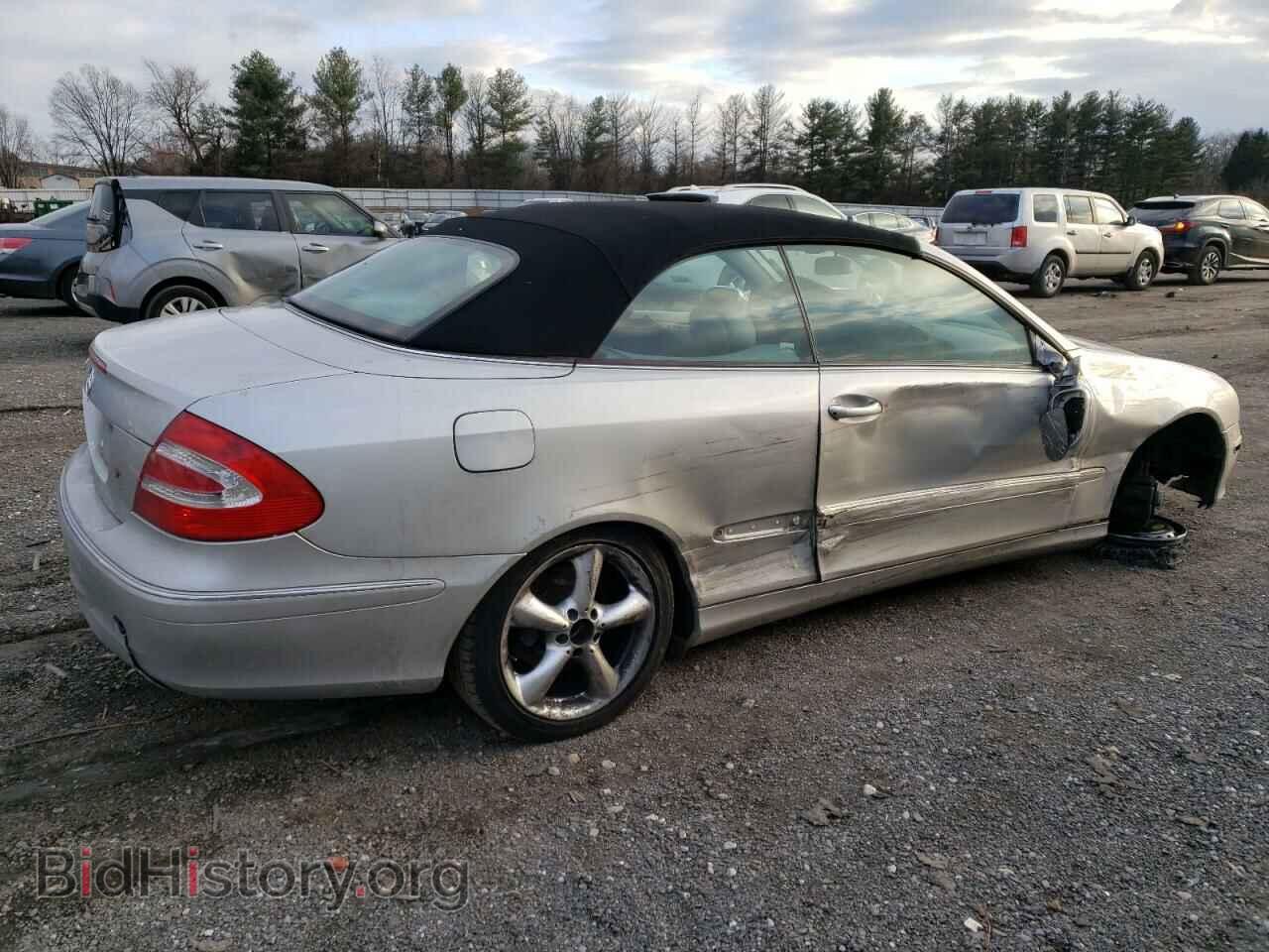 2005 MERCEDES-BENZ CLK-CLASS - VIN: WDBTK65J35F121250 - Фото 3