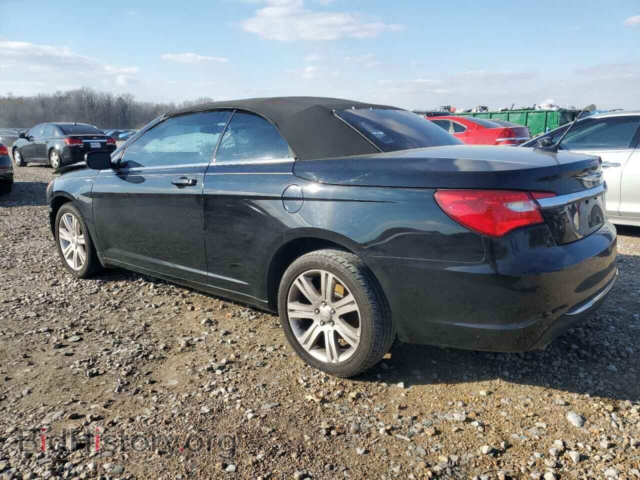 2011 CHRYSLER 200 - VIN: 1C3BC2EG1BN620500 - Фото 2