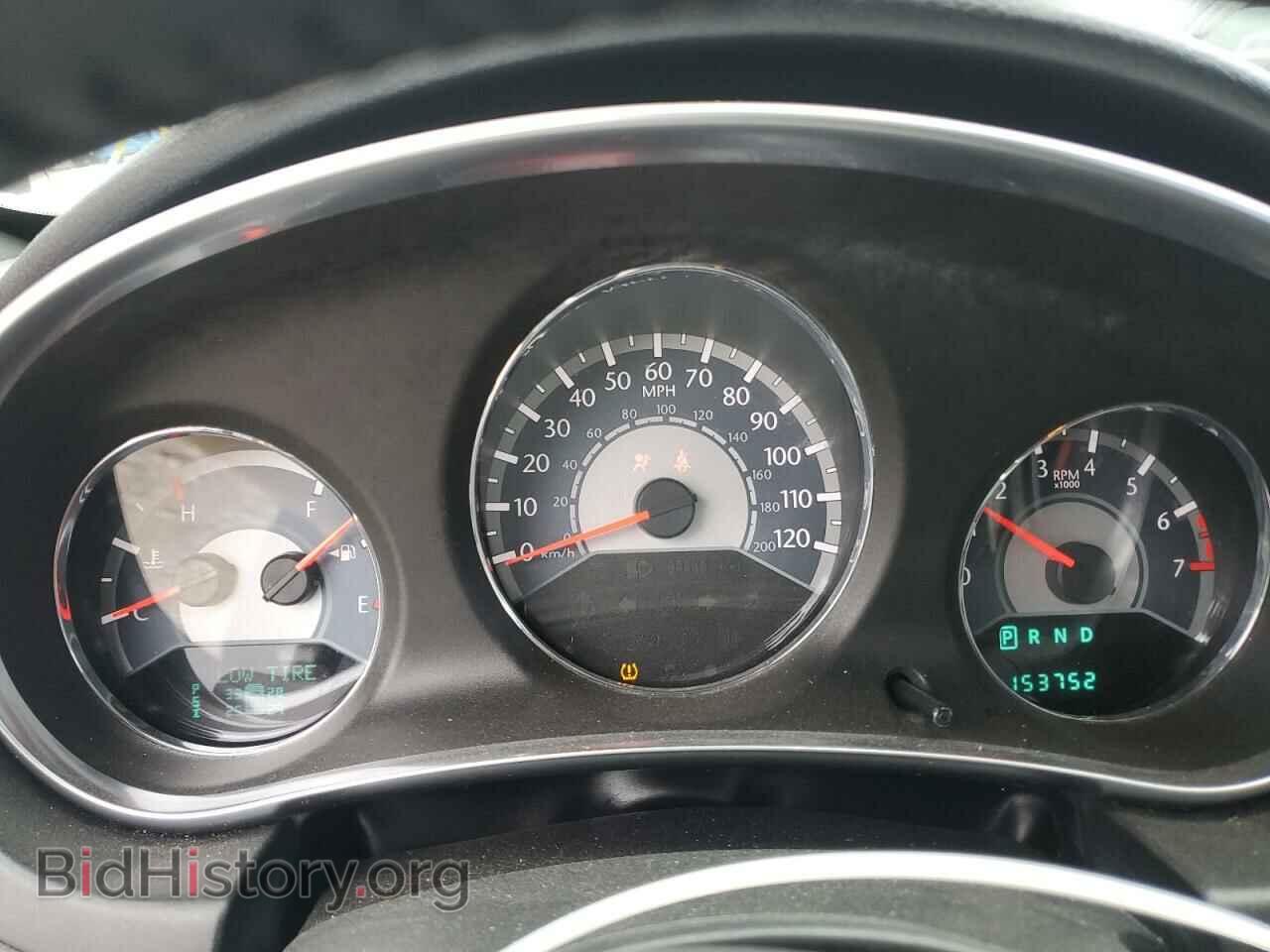 2011 CHRYSLER 200 - VIN: 1C3BC2EG1BN620500 - Фото 9
