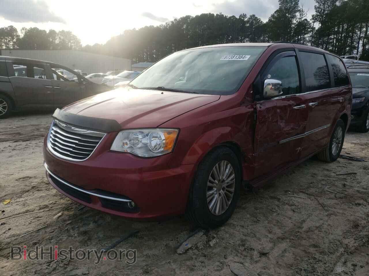 Photo 2A4RR8DG2BR722138 - CHRYSLER MINIVAN 2011