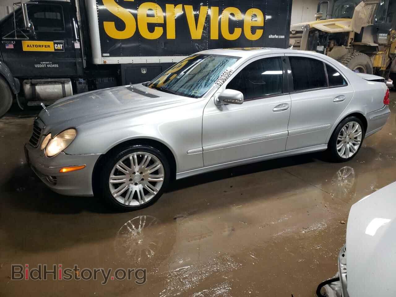 Photo WDBUF87X18B196692 - MERCEDES-BENZ E-CLASS 2008