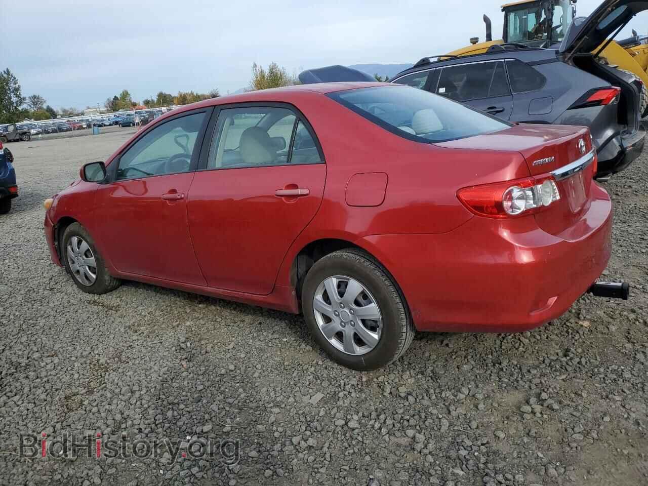 2011 TOYOTA COROLLA - VIN: 2T1BU4EEXBC676361 - Photo 2