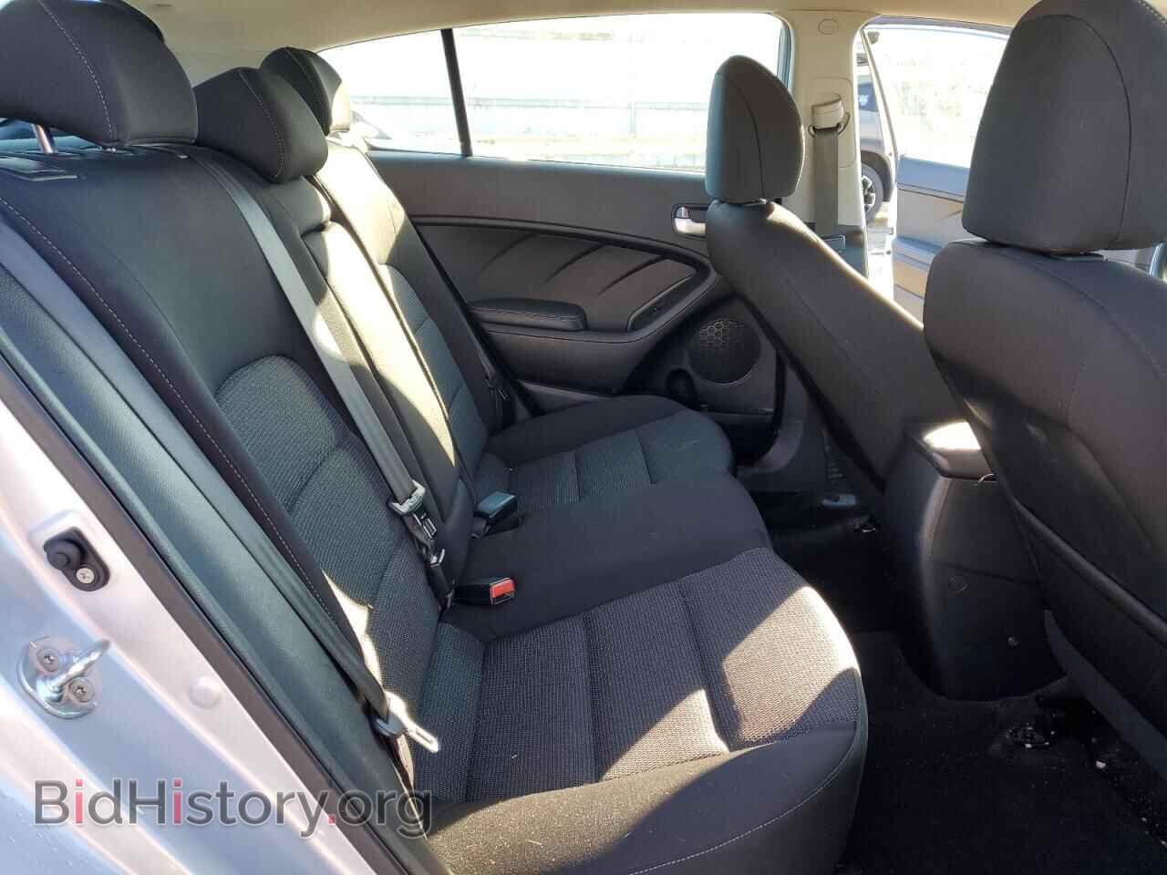 2017 KIA FORTE - VIN: KNAFK5A80H5679303 - Фото 10