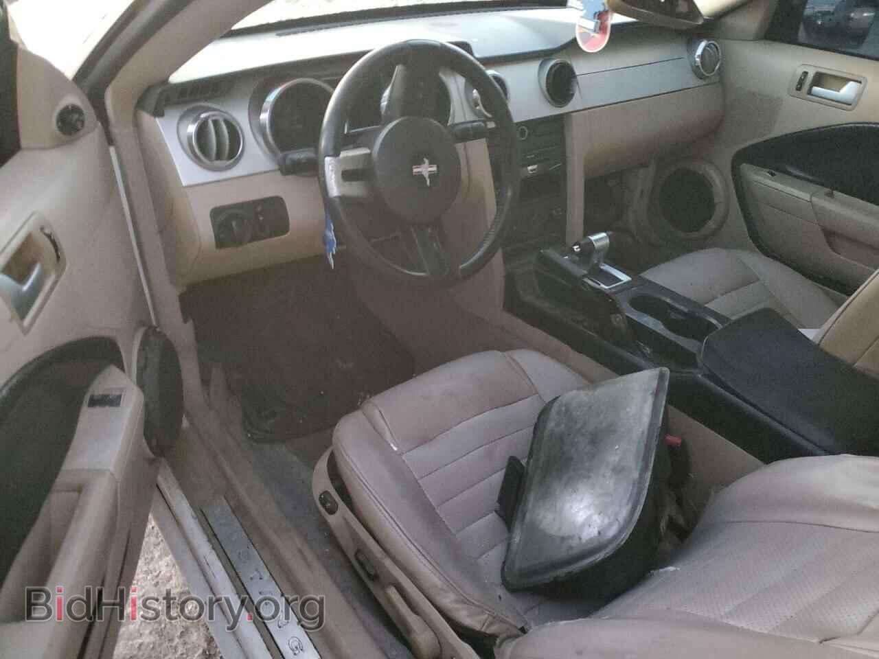 2006 FORD MUSTANG - VIN: 1ZVFT82H165145267 - Фото 8