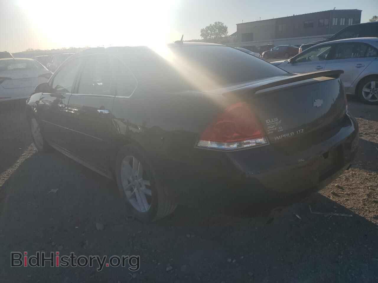 2013 CHEVROLET IMPALA - VIN: 2G1WC5E35D1182847 - Фото 2