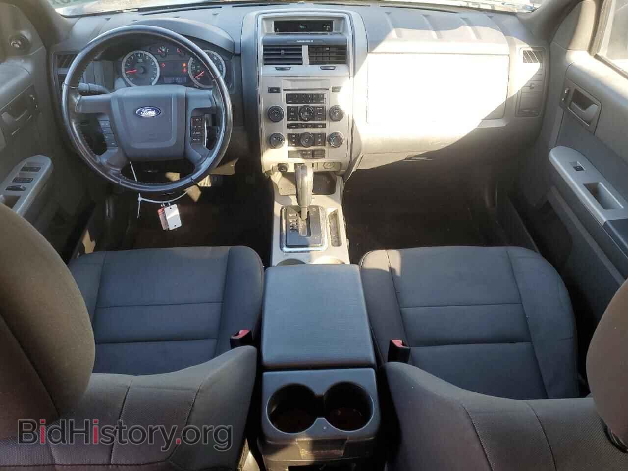 2011 FORD ESCAPE - VIN: 1FMCU0DG2BKC06111 - Фото 8