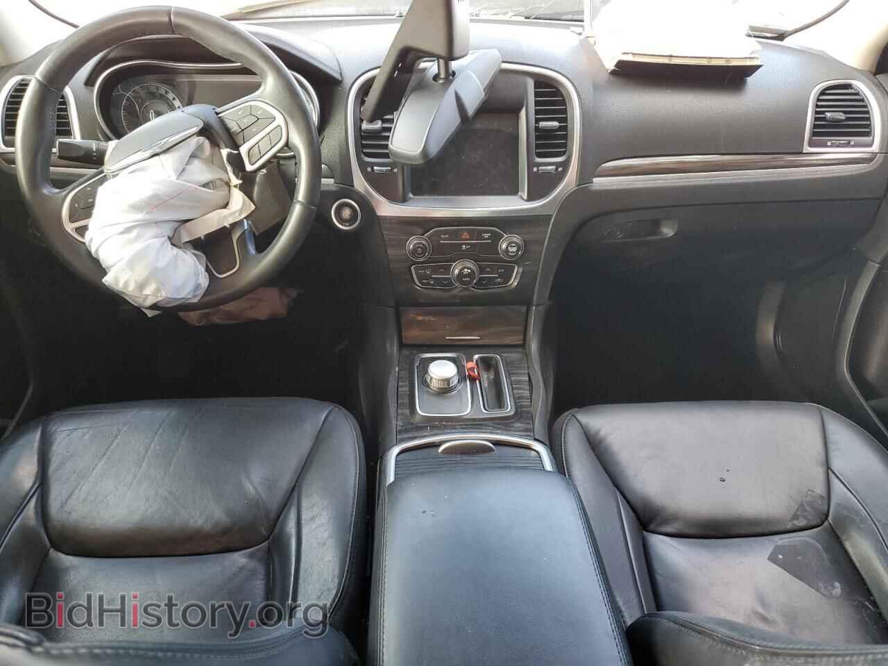 2017 CHRYSLER 300 - VIN: 2C3CCAAG4HH609948 - Фото 8
