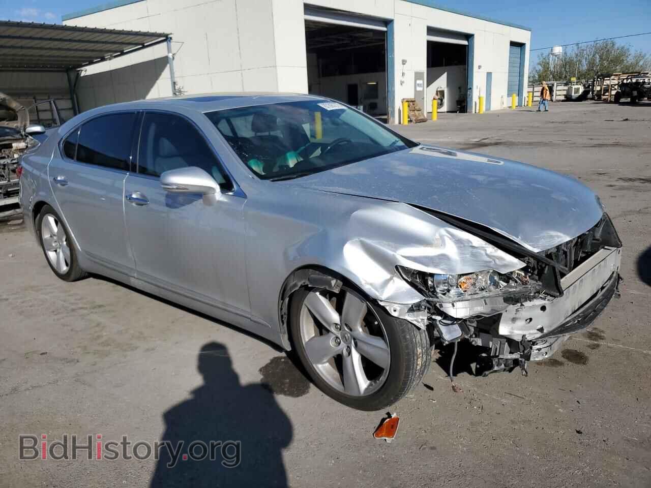 2012 LEXUS LS460 - VIN: JTHGL5EF8C5045516 - Photo 4