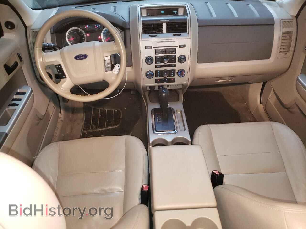 2011 FORD ESCAPE - VIN: 1FMCU9DG2BKC20532 - Фото 8