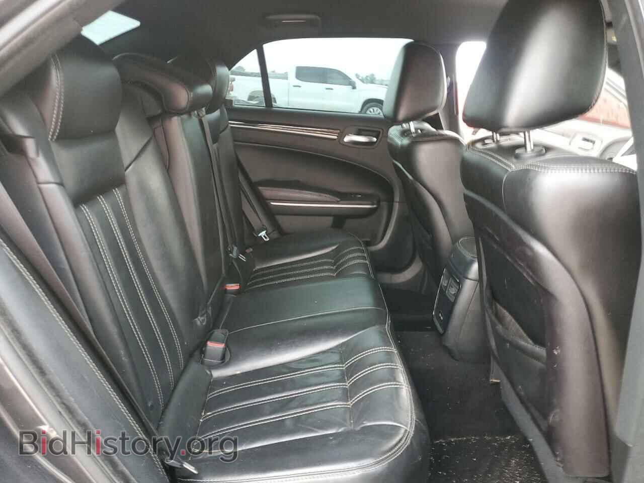 2019 CHRYSLER 300 - VIN: 2C3CCABGXKH697524 - Фото 10