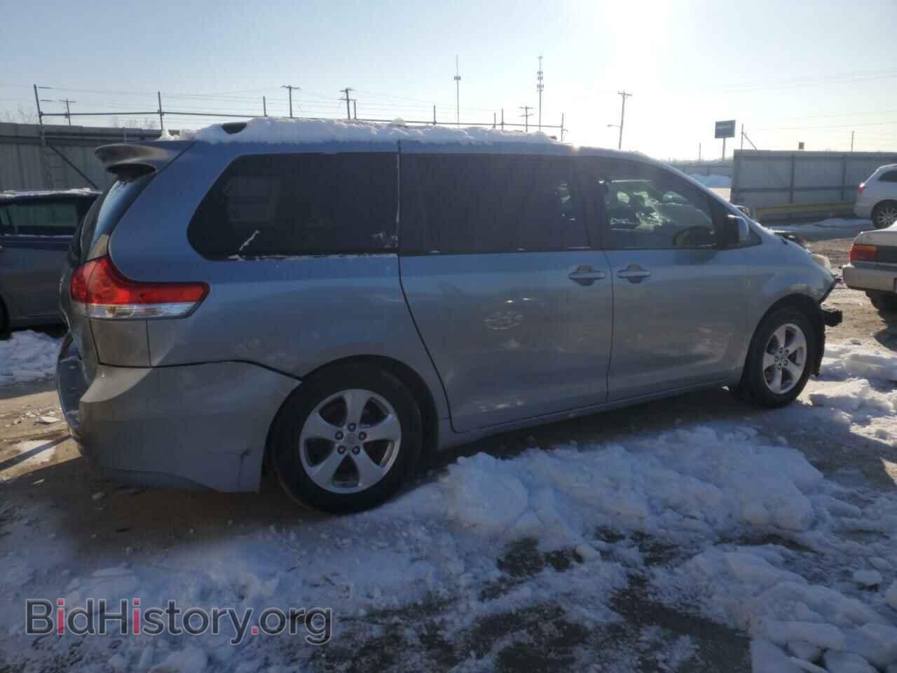 2011 TOYOTA All Models - VIN: 5TDKK3DC2BS078207 - Фото 3