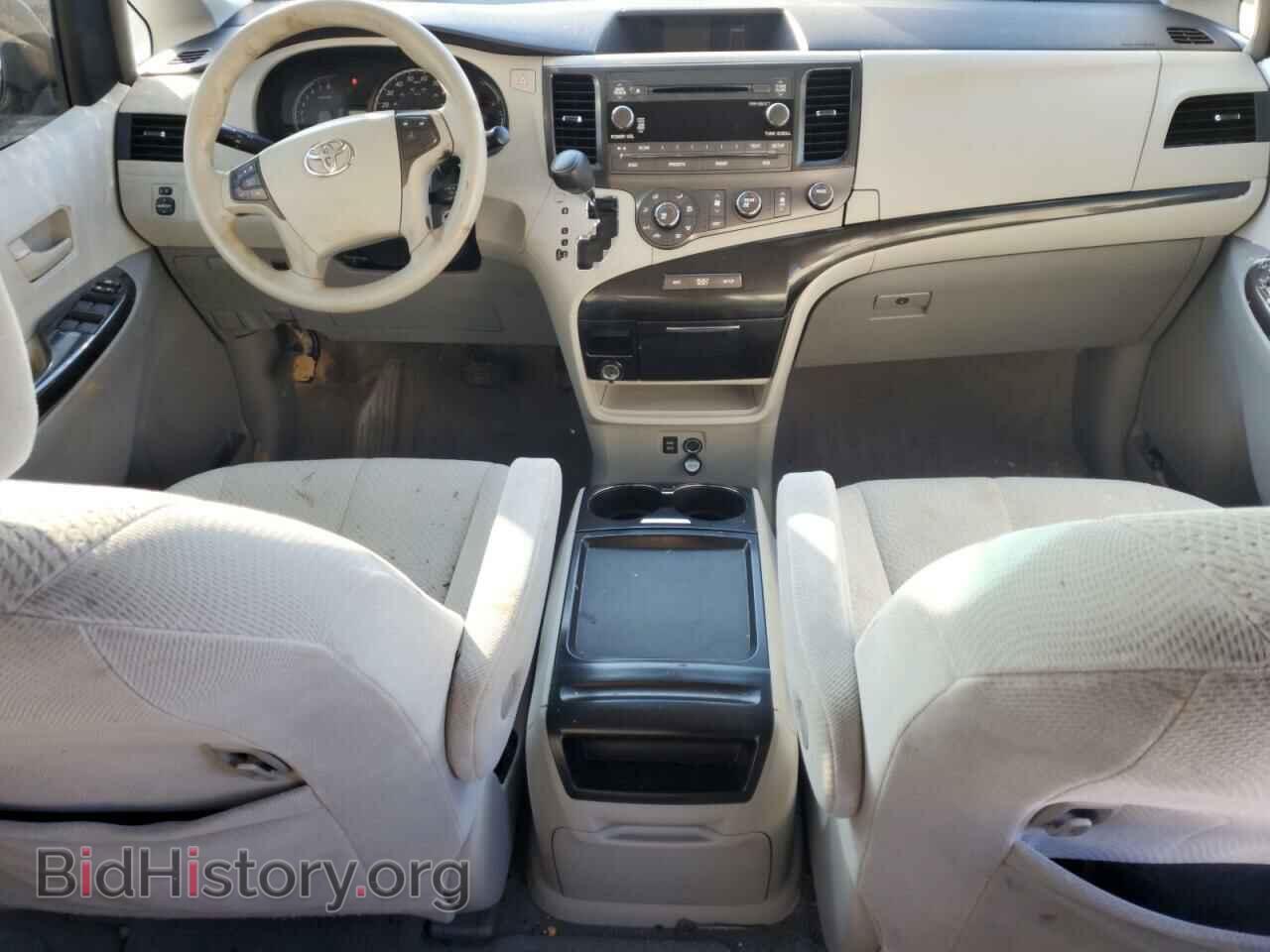 2011 TOYOTA All Models - VIN: 5TDKK3DC2BS078207 - Фото 8