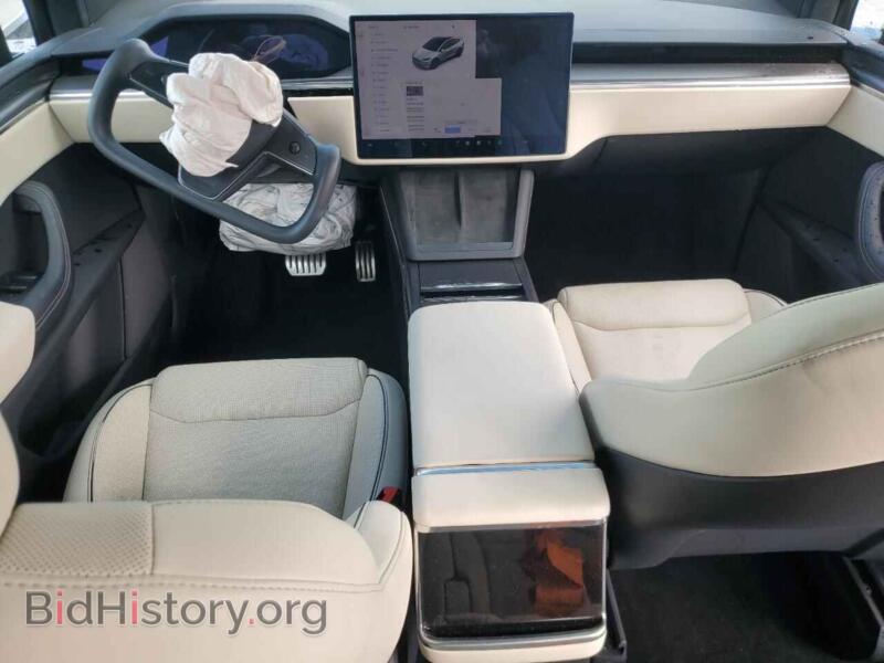2023 Tesla MODEL X (VIN 7SAXCBE64PF403878) — фото 8 из 15