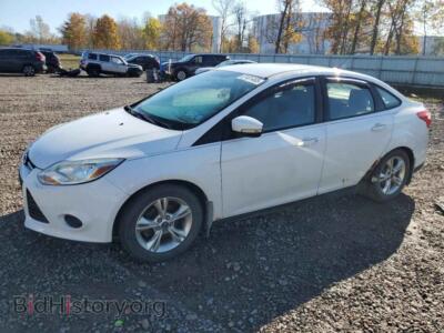 2014 Ford FOCUS SE, белый — VIN 1FADP3F27EL179074, Copart