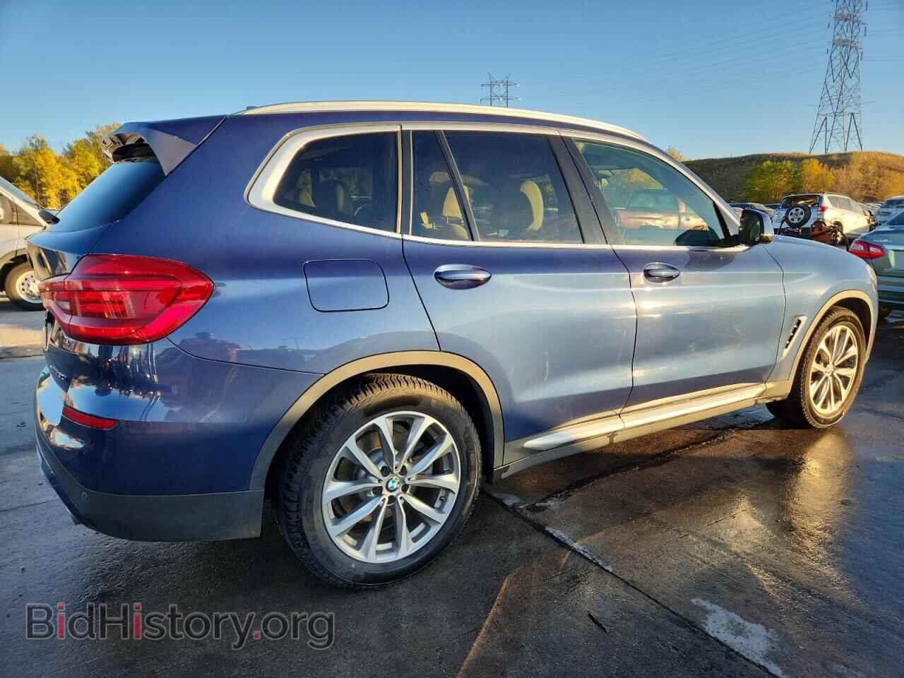 2018 BMW X3 - VIN: 5UXTR9C52JLD72701 - Фото 3