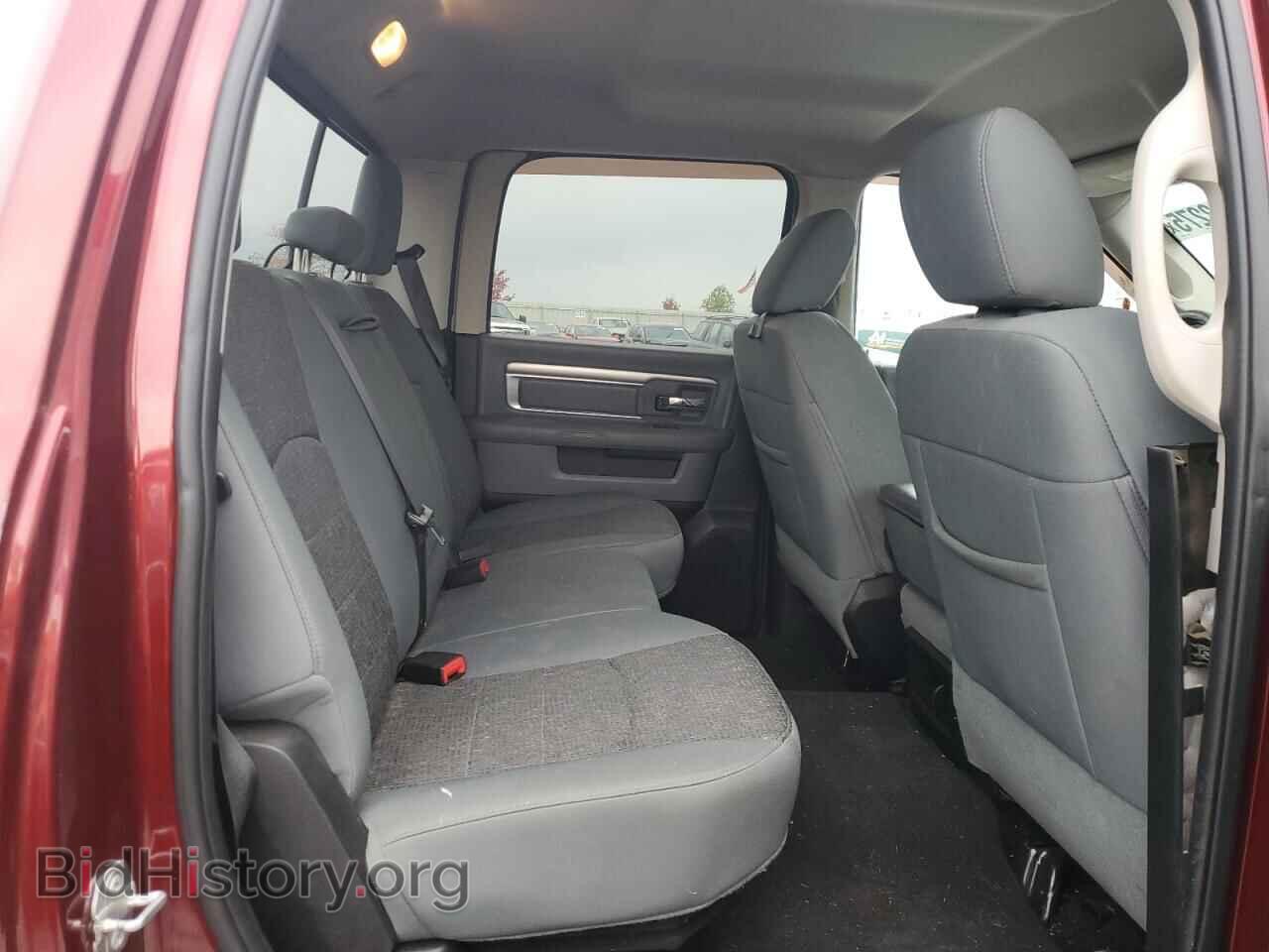 2016 RAM All Models - VIN: 3C6UR5DJ2GG350184 - Photo 10