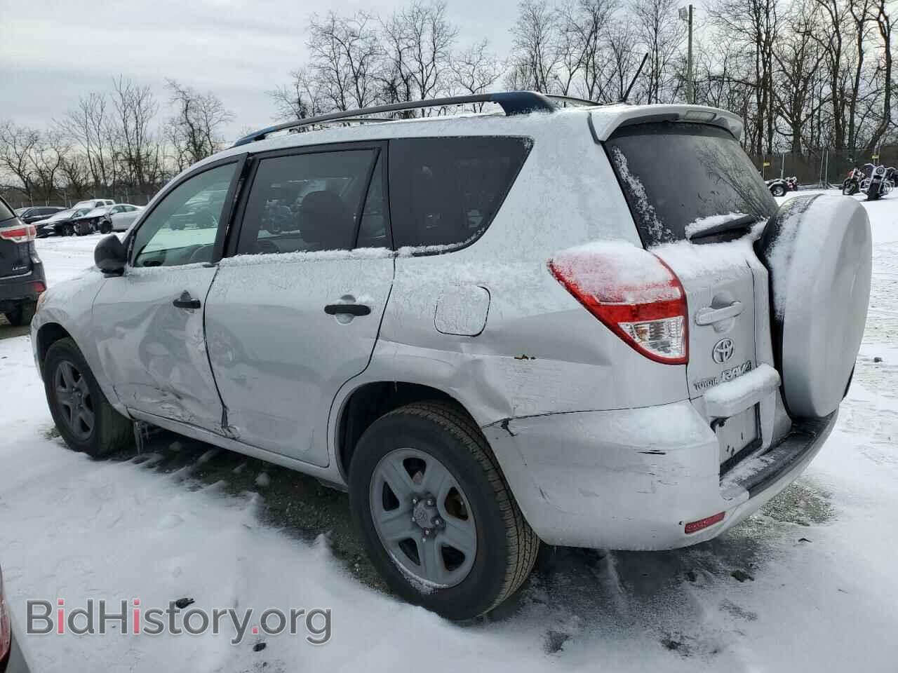 2009 TOYOTA RAV4 - VIN: JTMBF33V995000613 - Фото 2