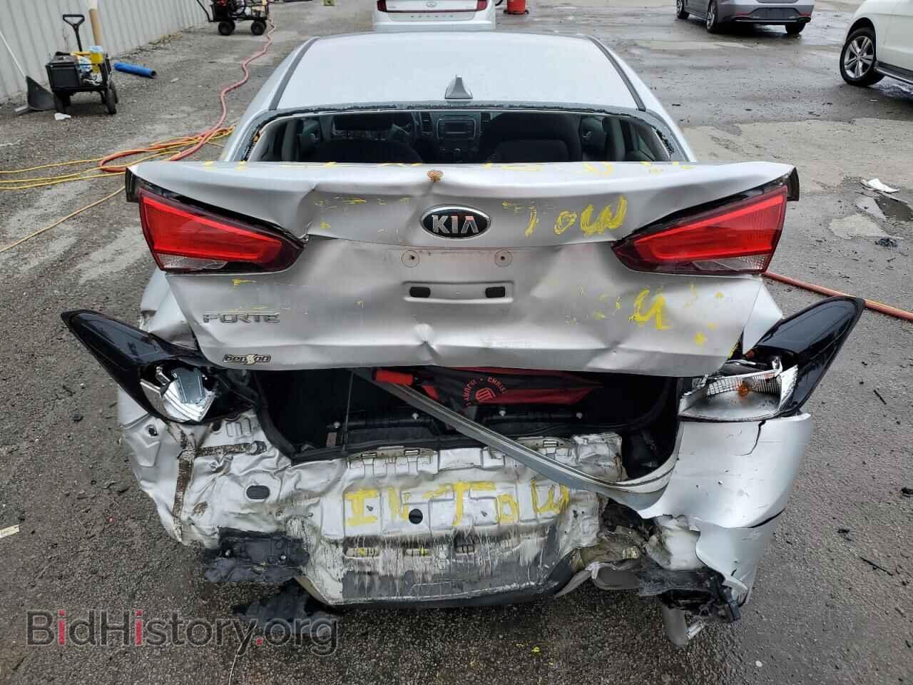 2017 KIA FORTE - VIN: 3KPFK4A78HE086216 - Фото 6