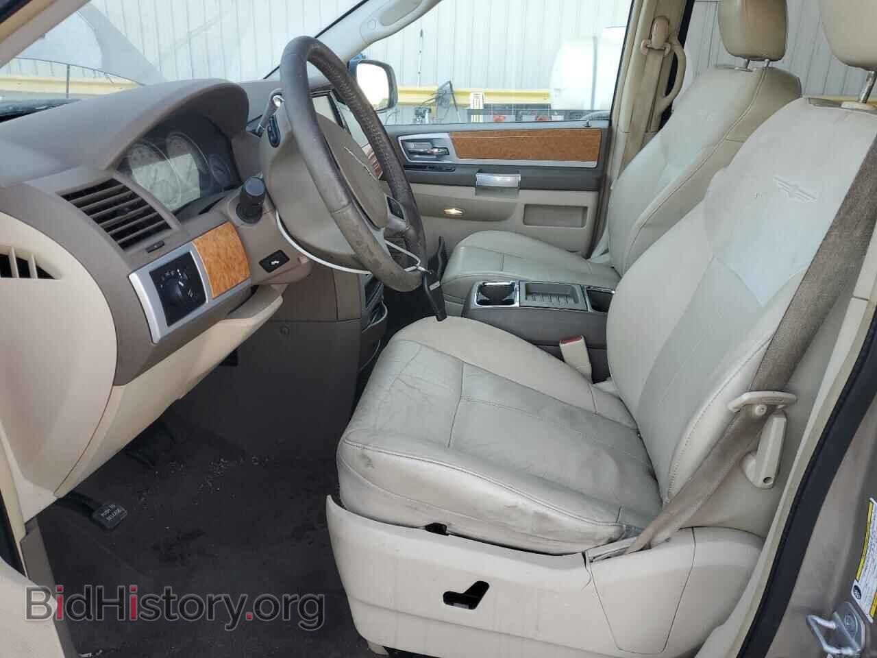 2008 CHRYSLER MINIVAN - VIN: 2A8HR64X28R689181 - Фото 8