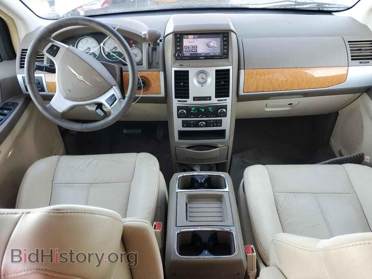 2008 CHRYSLER MINIVAN - VIN: 2A8HR64X28R689181 - Фото 9