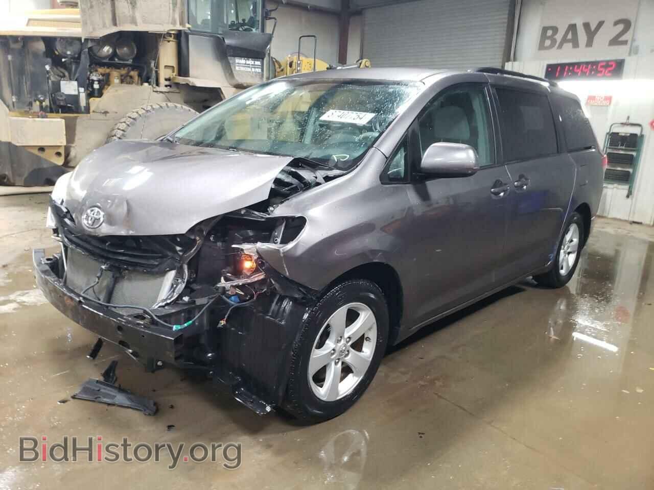 Photo 5TDKK3DCXBS095708 - TOYOTA All Models 2011
