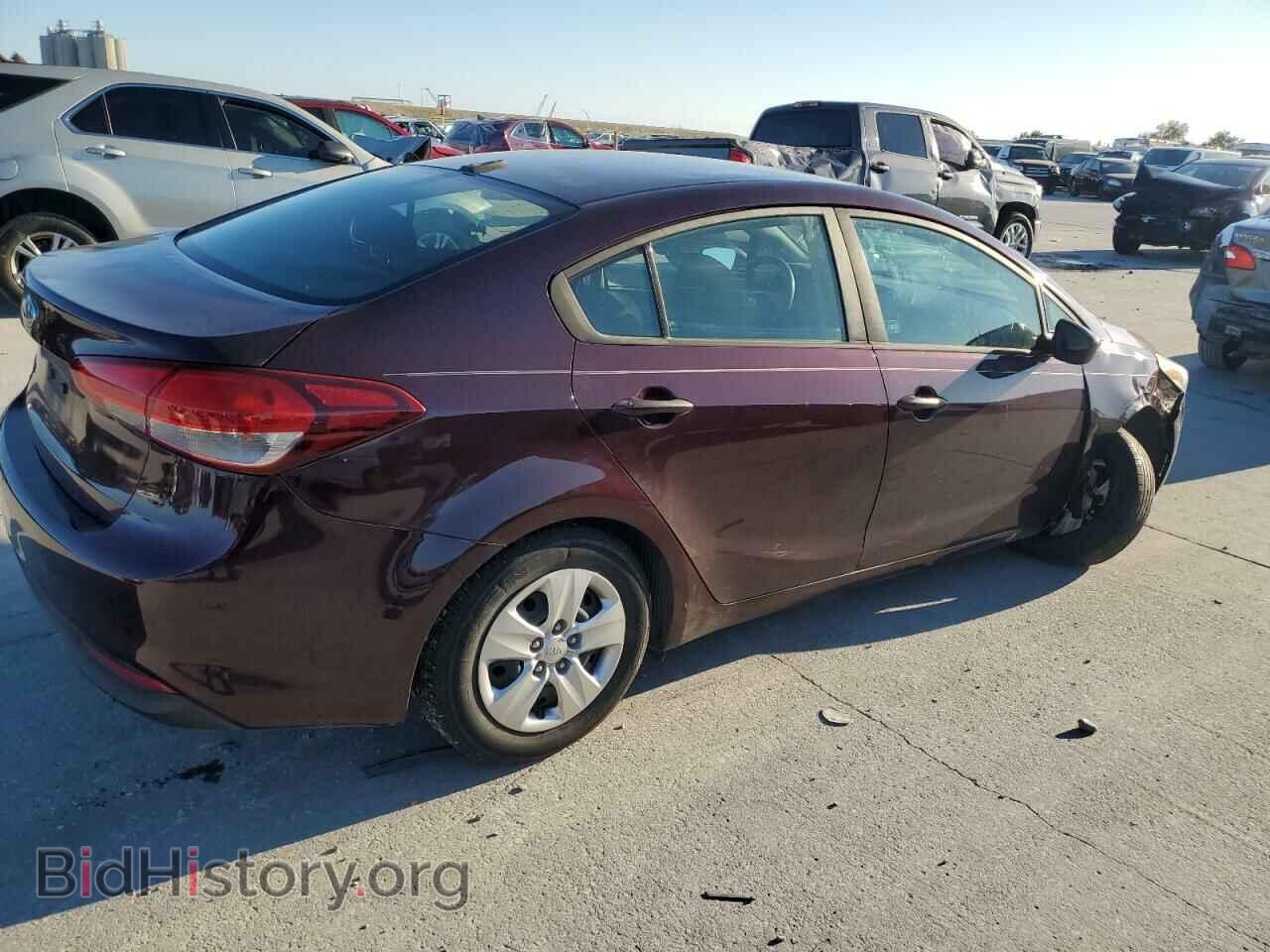 2017 KIA FORTE - VIN: 3KPFK4A76HE023499 - Фото 3