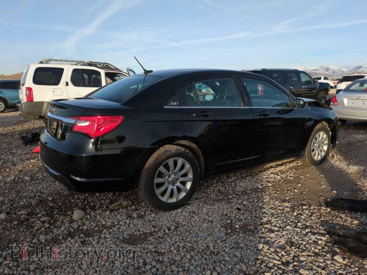 2013 CHRYSLER 200 - VIN: 1C3CCBBB0DN584976 - Фото 3