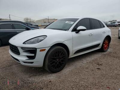 2018 Porsche MACAN GTS, white — VIN WP1AG2A59JLB61242, Copart