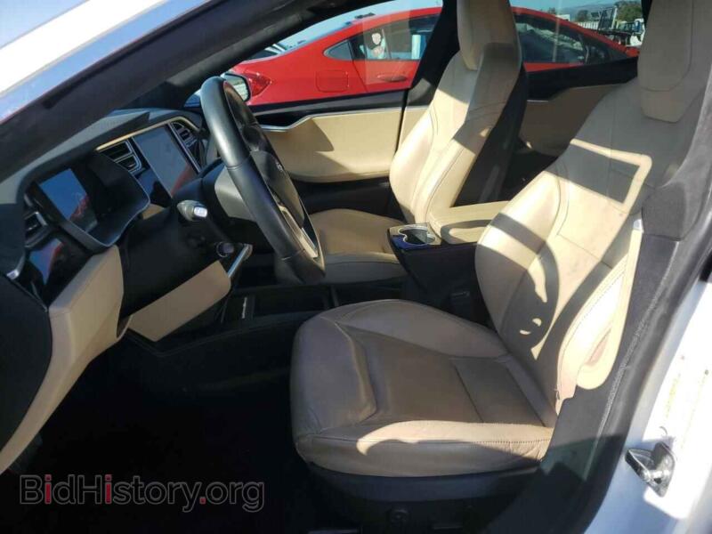 2016 Tesla MODEL S (VIN 5YJSA1E17GF169618) — фото 7 из 12