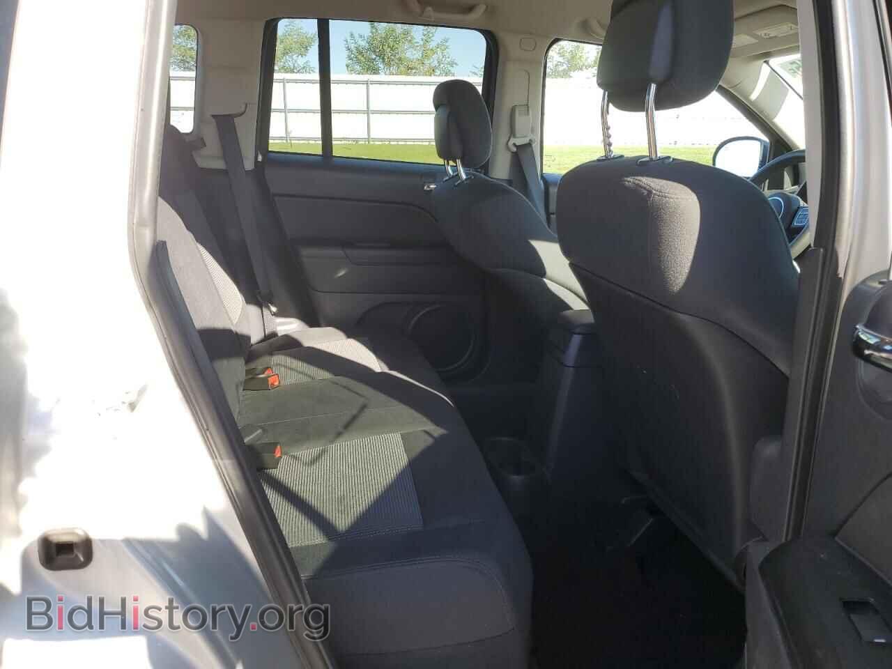 2012 JEEP COMPASS - VIN: 1C4NJDBB6CD624018 - Photo 11