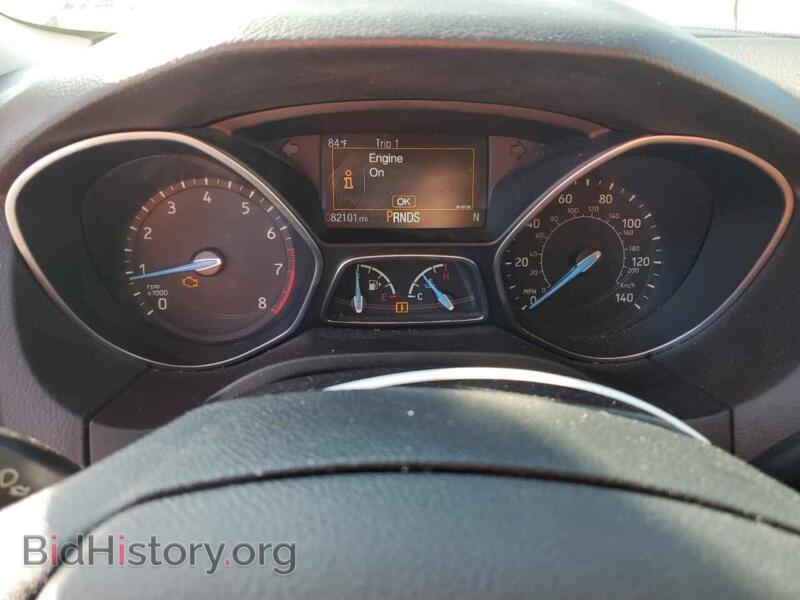 2017 Ford FOCUS (VIN 1FADP3H27HL338144) — photo 9 of 13