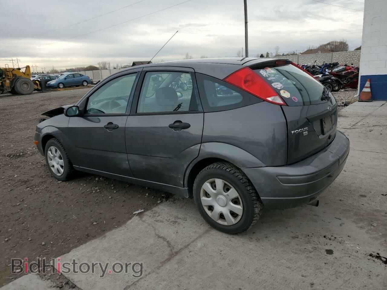 2005 FORD FOCUS - VIN: 3FAFP37N85R110901 - Фото 2