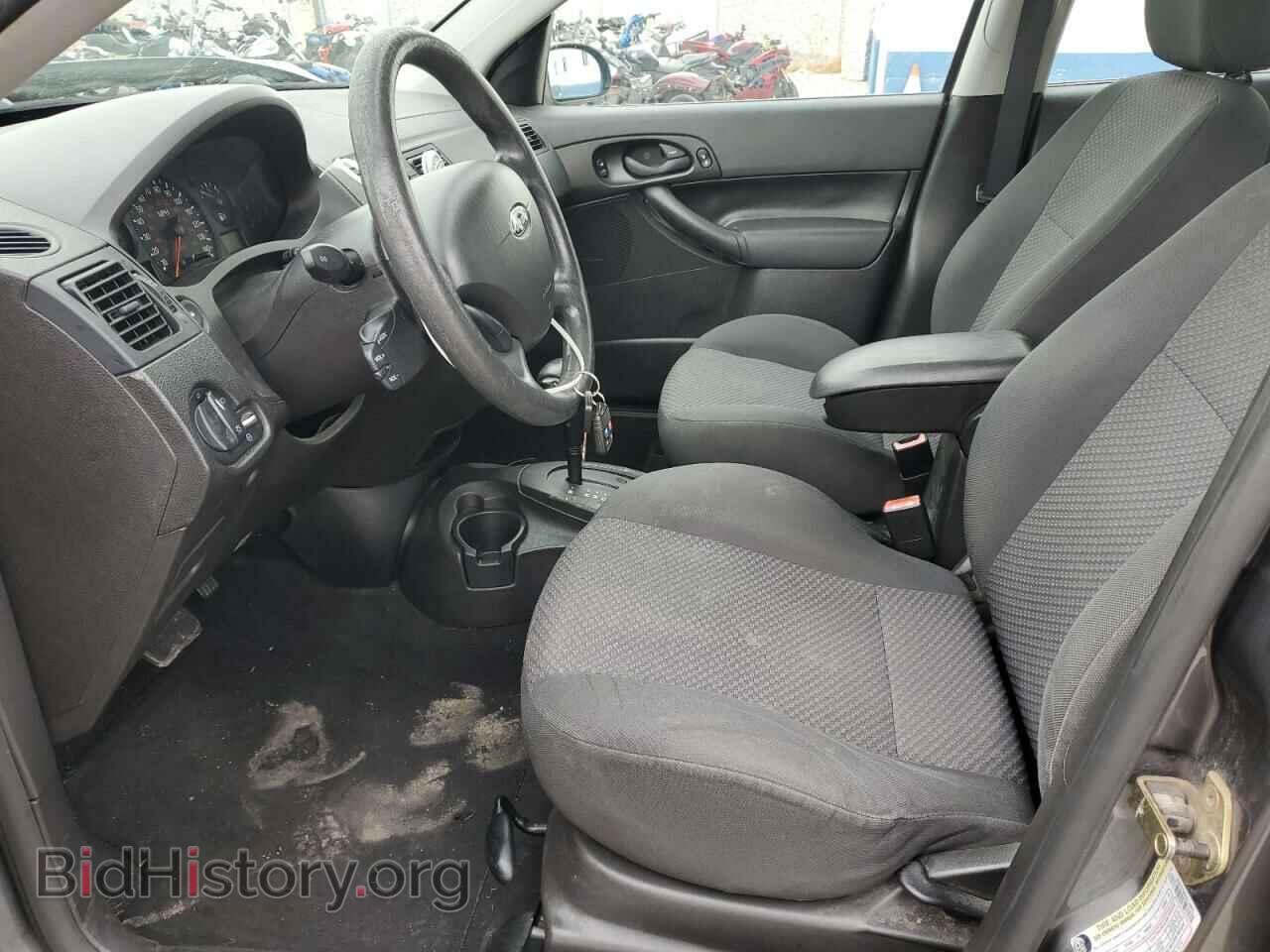 2005 FORD FOCUS - VIN: 3FAFP37N85R110901 - Фото 7