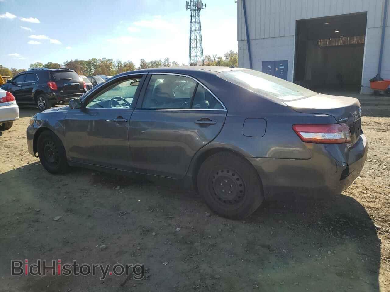2011 TOYOTA CAMRY - VIN: 4T1BF3EK4BU193473 - Фото 2