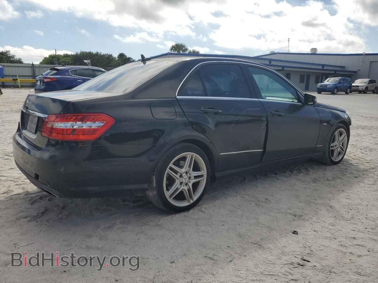 2012 MERCEDES-BENZ E-CLASS - VIN: WDDHF5KB5CA566303 - Фото 3