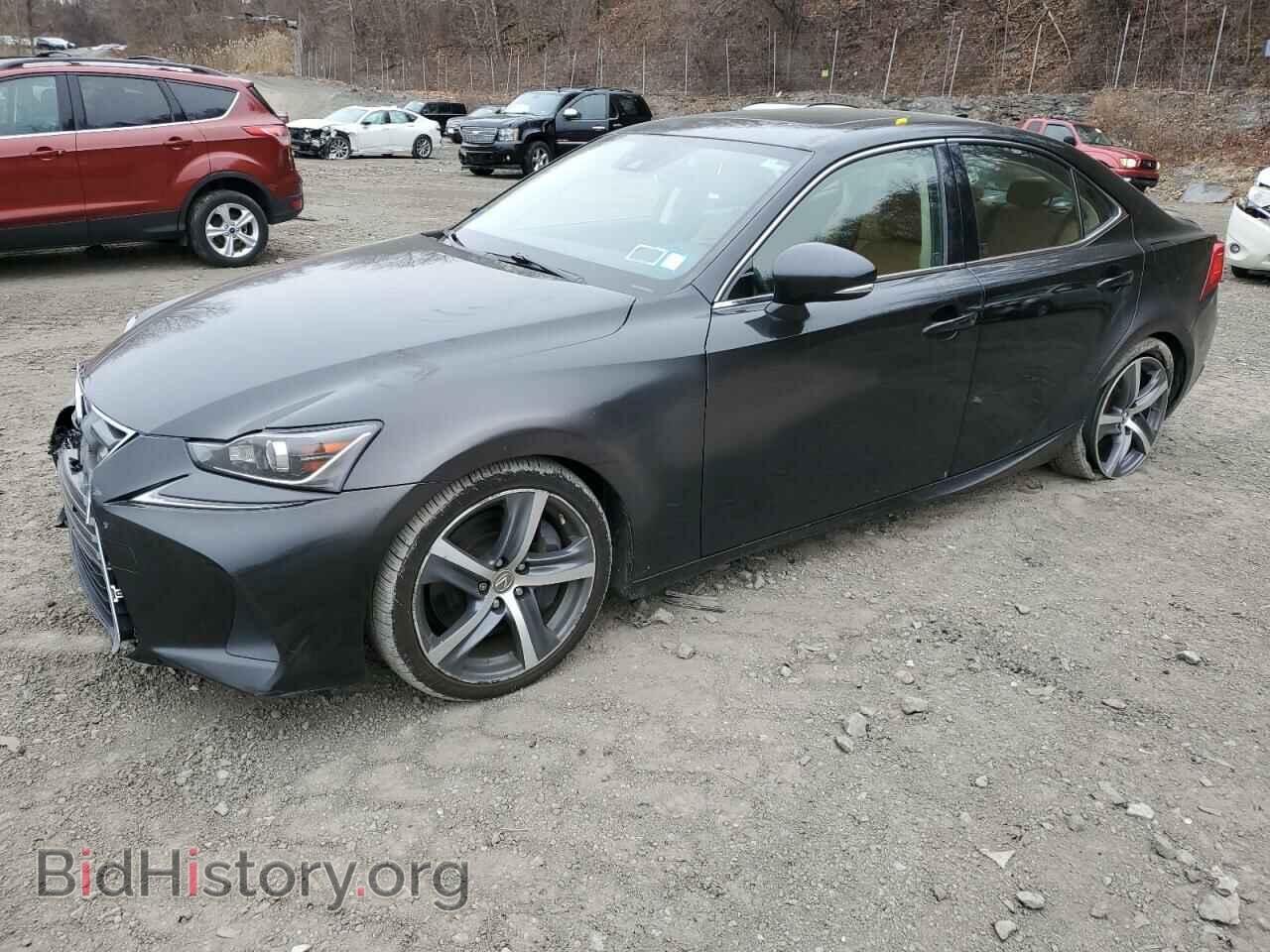 Photo JTHC81D22J5031213 - LEXUS IS 2018
