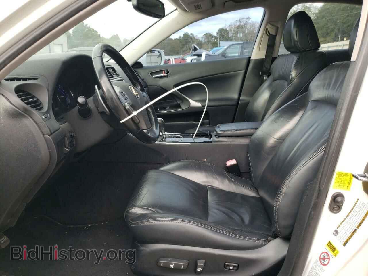 2011 LEXUS IS - VIN: JTHBF5C26B5151012 - Photo 7