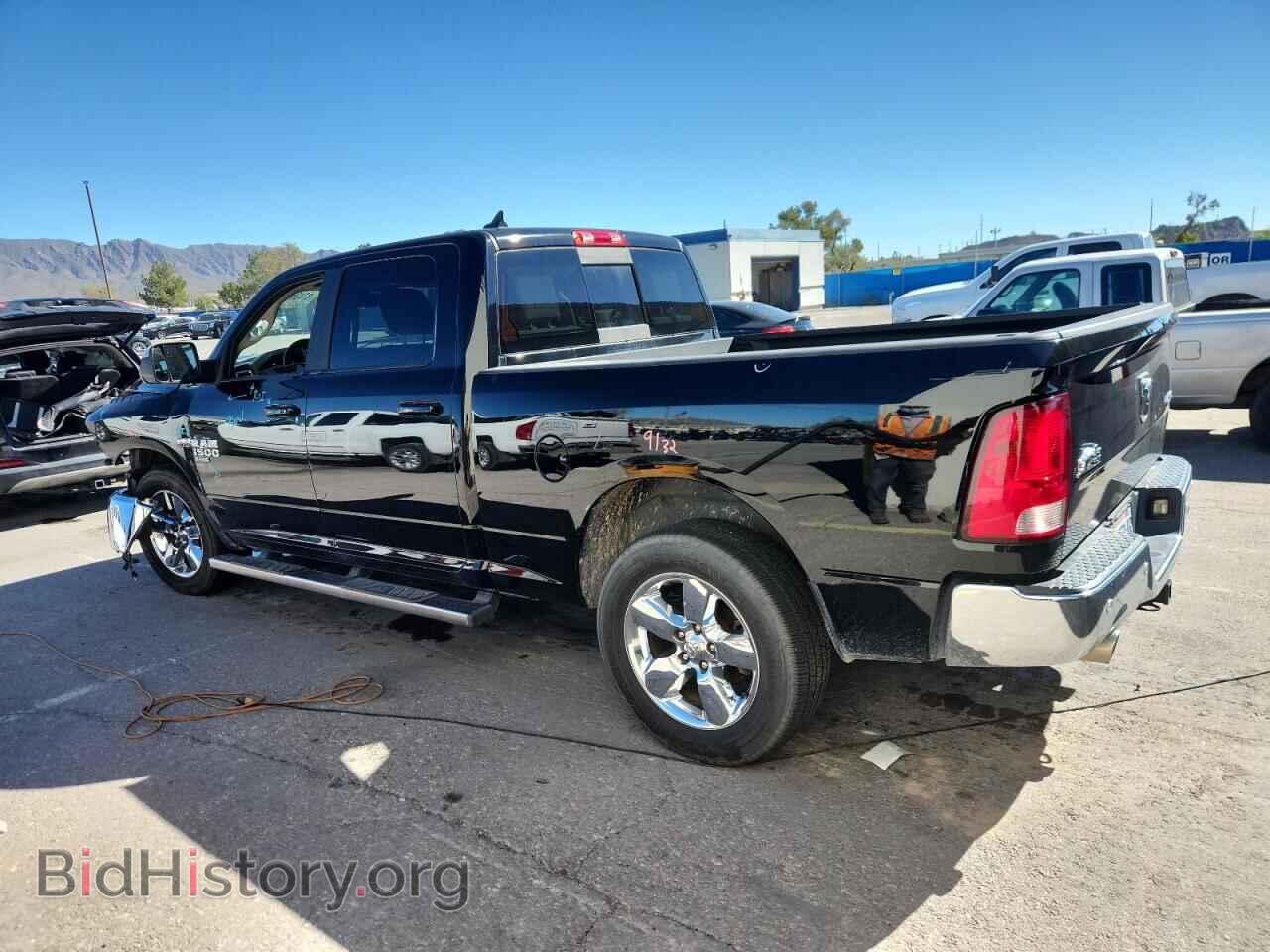 2019 RAM 1500 - VIN: 1C6RR7TT5KS621020 - Фото 2
