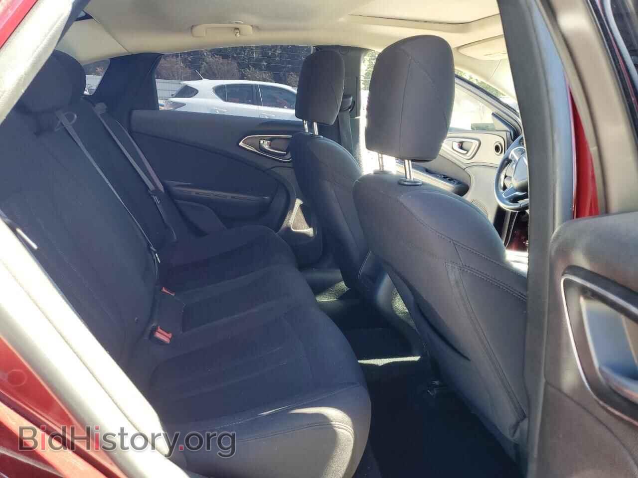 2015 CHRYSLER 200 - VIN: 1C3CCCAB0FN632566 - Фото 10