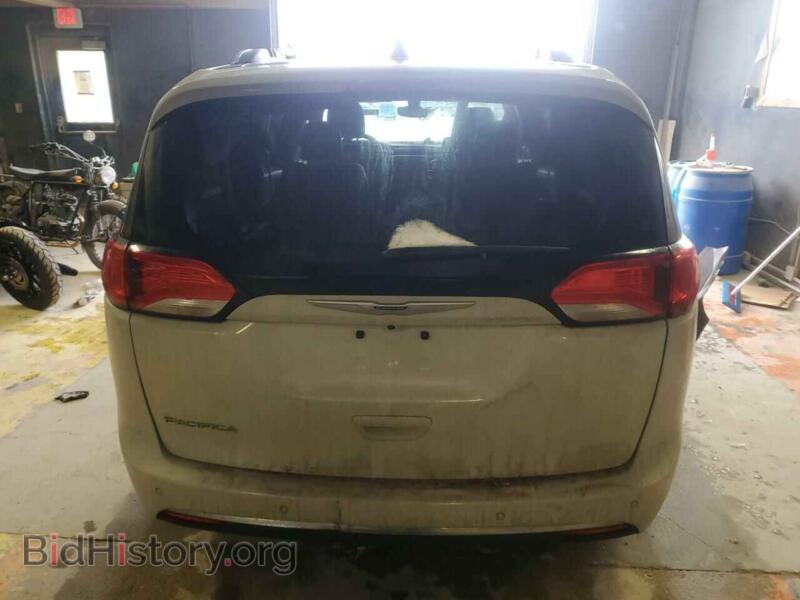 2017 Chrysler PACIFICA (VIN 2C4RC1EG9HR592199) — фото 6 из 13