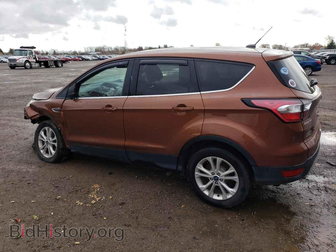 2017 FORD ESCAPE - VIN: 1FMCU9GD7HUB68765 - Фото 2