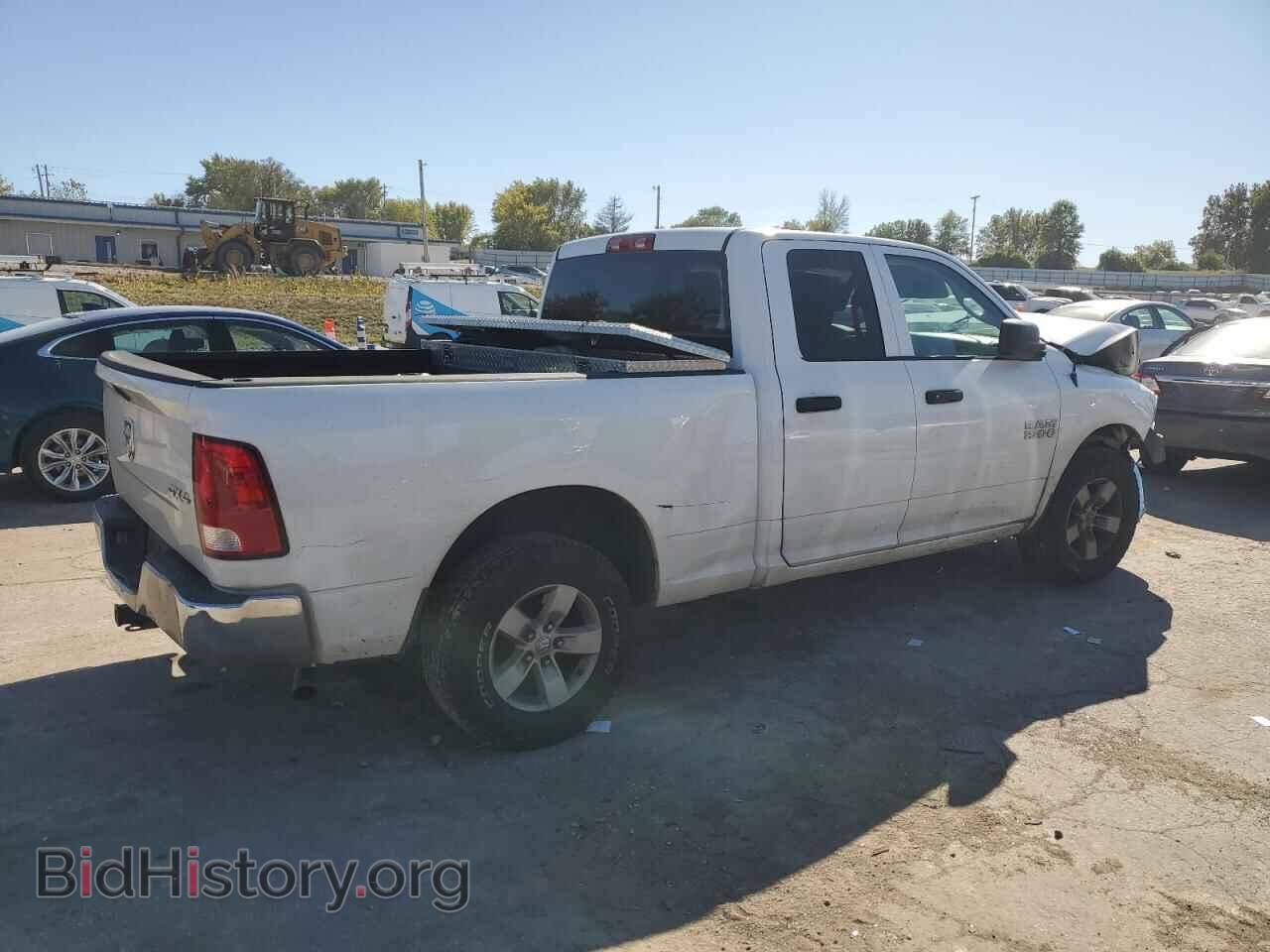 2018 RAM 1500 - VIN: 1C6RR7FG7JS308483 - Photo 3