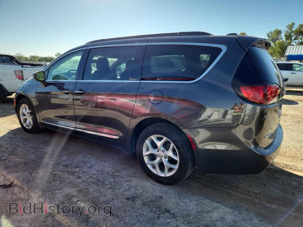 2017 CHRYSLER PACIFICA - VIN: 2C4RC1BG3HR785999 - Фото 2