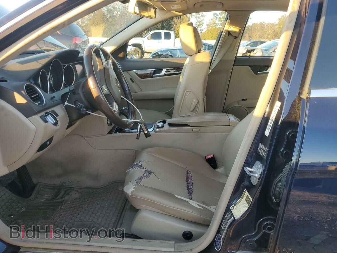 2012 MERCEDES-BENZ C-CLASS - VIN: WDDGF4HB2CA664153 - Фото 7