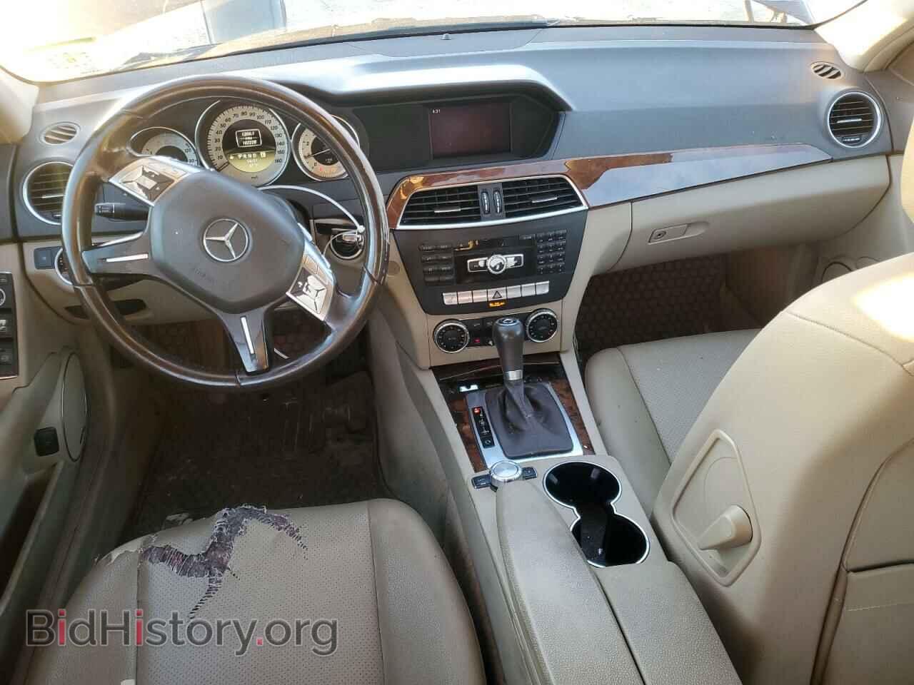 2012 MERCEDES-BENZ C-CLASS - VIN: WDDGF4HB2CA664153 - Фото 8