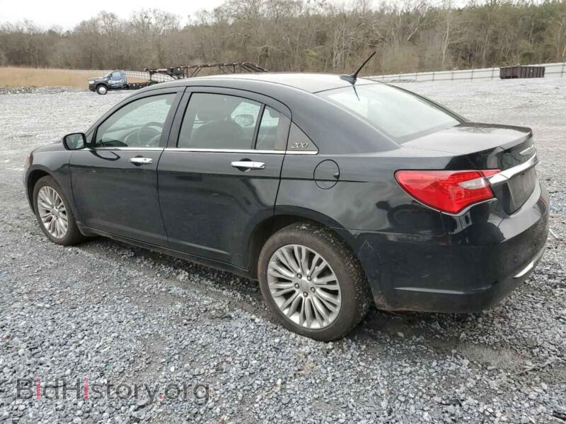 2011 Chrysler 200 (VIN 1C3BC2FG0BN518328) — фото 2 из 12