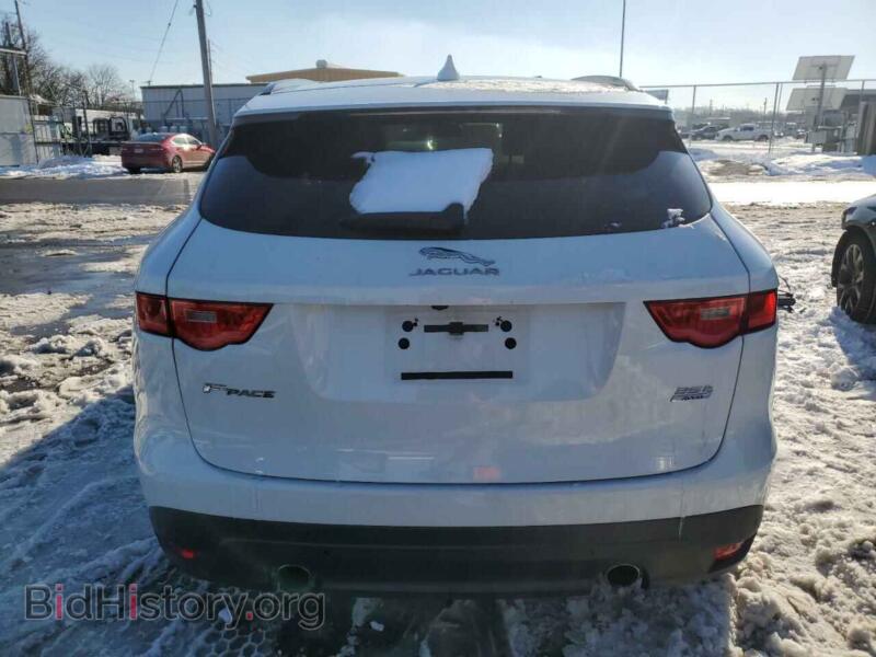 2017 Jaguar F-PACE (VIN SADCJ2BV1HA085231) — photo 6 of 13