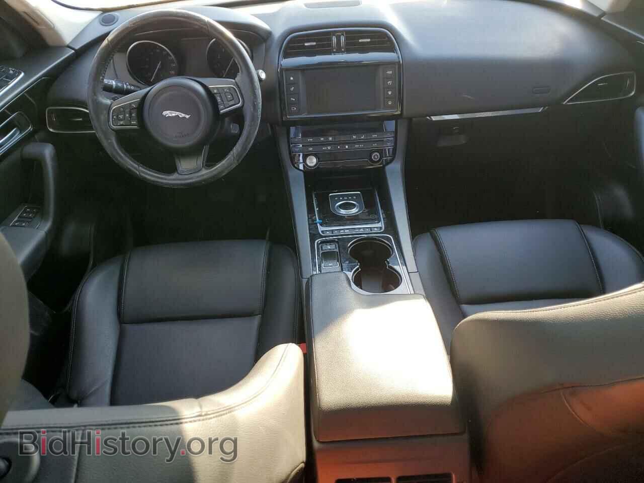 2017 JAGUAR F-PACE - VIN: SADCJ2BV1HA085231 - Фото 8