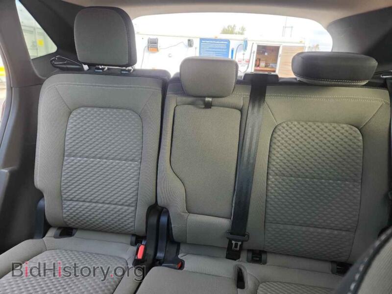2020 Ford ESCAPE (VIN 1FMCU0G67LUA85665) — photo 10 of 16